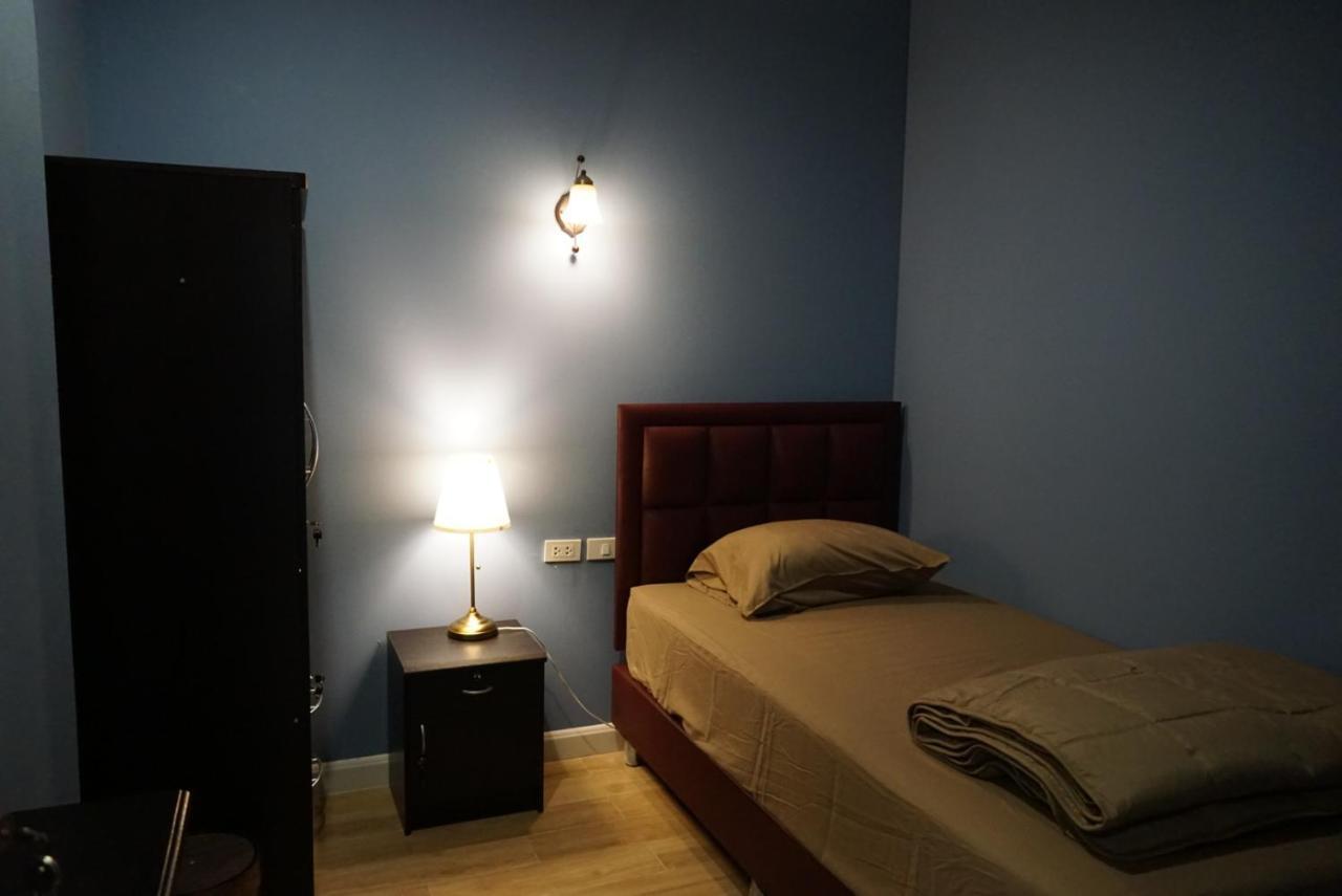 Mangkon Hostel Bangkok Dış mekan fotoğraf